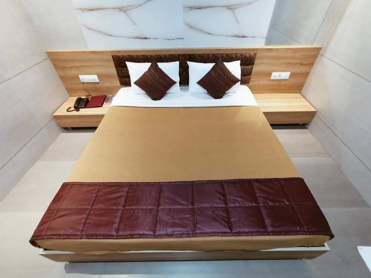 מומביי Hotel Prasad Nx מראה חיצוני תמונה