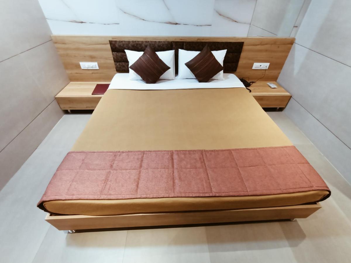 מומביי Hotel Prasad Nx מראה חיצוני תמונה
