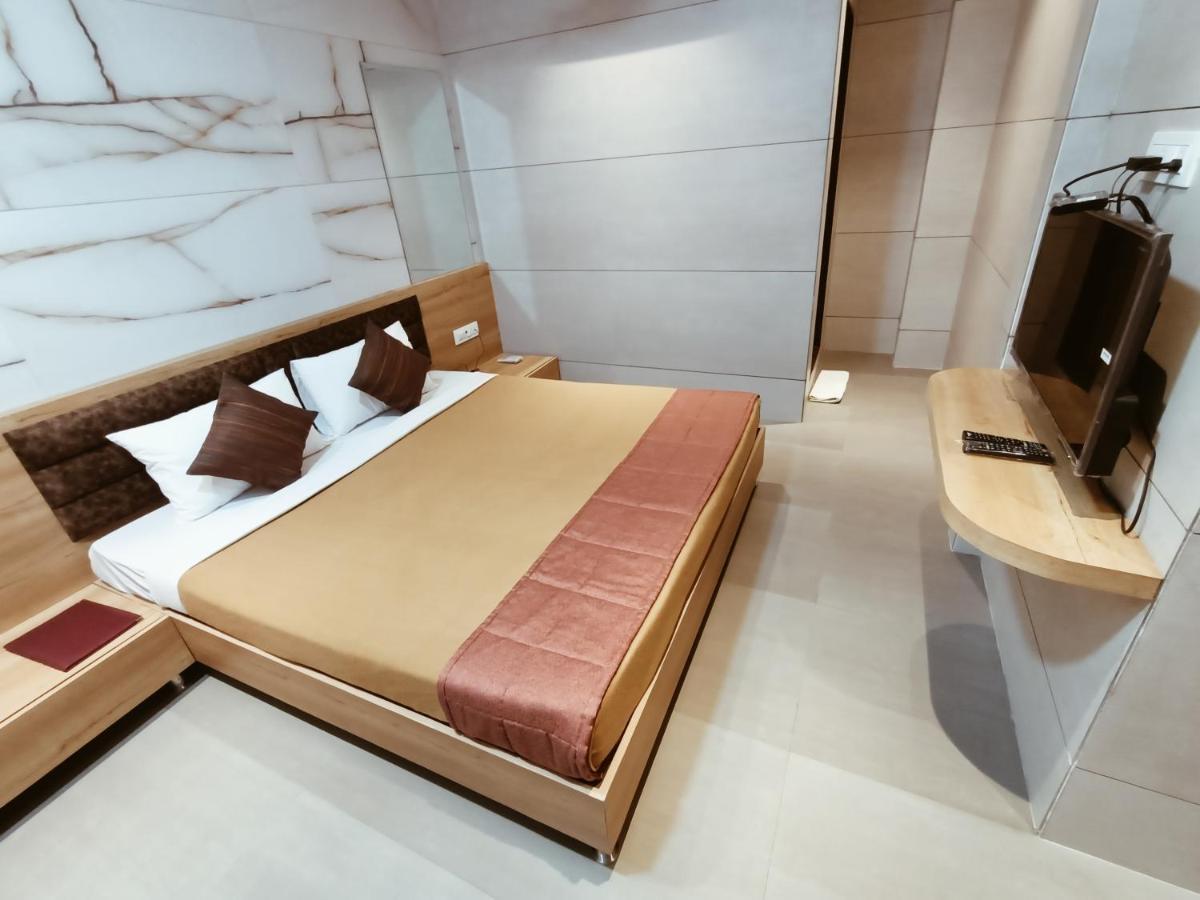 מומביי Hotel Prasad Nx מראה חיצוני תמונה