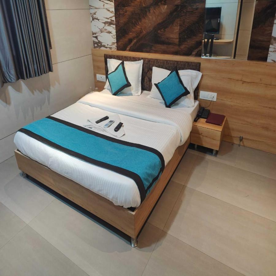 מומביי Hotel Prasad Nx מראה חיצוני תמונה